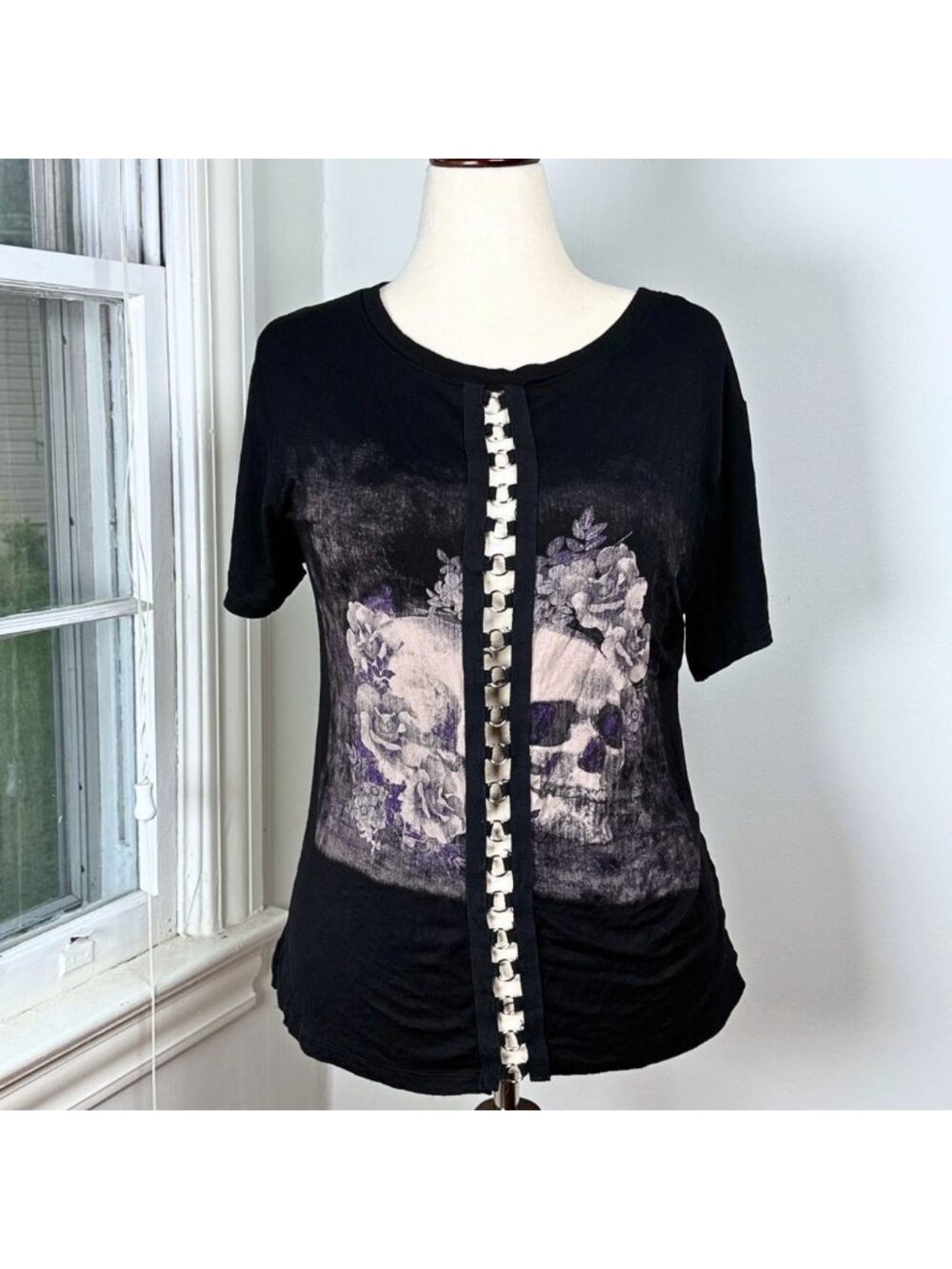 Hot Topic Distressed Skull Floral O Ring Front Top Plus Size 0 Black Goth Alt